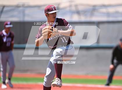 Thumbnail 2 in Tularosa vs. Menaul/Oak Grove (NMAA 2A Quarterfinal) photogallery.