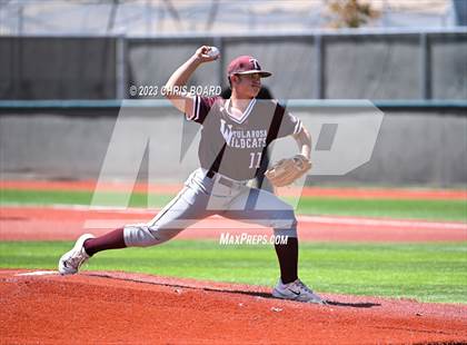 Thumbnail 1 in Tularosa vs. Menaul/Oak Grove (NMAA 2A Quarterfinal) photogallery.