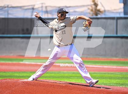 Thumbnail 3 in Tularosa vs. Menaul/Oak Grove (NMAA 2A Quarterfinal) photogallery.