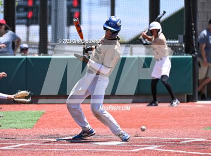 Thumbnail 1 in Tularosa vs. Menaul/Oak Grove (NMAA 2A Quarterfinal) photogallery.