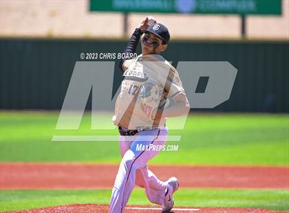 Thumbnail 1 in Tularosa vs. Menaul/Oak Grove (NMAA 2A Quarterfinal) photogallery.