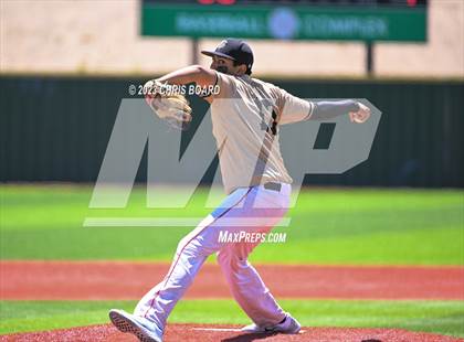 Thumbnail 3 in Tularosa vs. Menaul/Oak Grove (NMAA 2A Quarterfinal) photogallery.