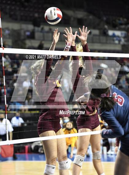 Thumbnail 1 in The Classical Academy @ Windsor (CHSAA 4A Playoff) photogallery.