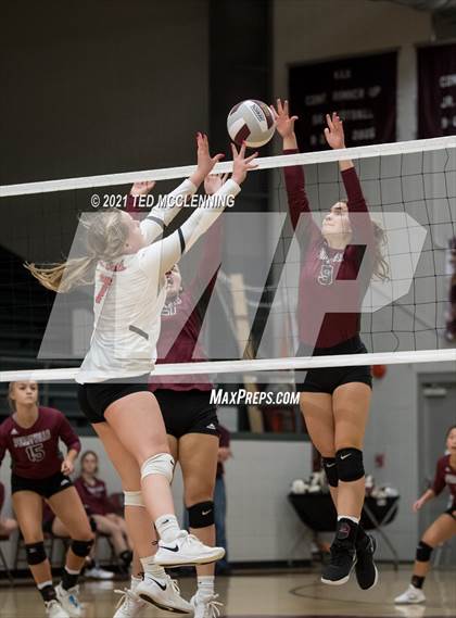 Thumbnail 2 in Atkins @ Perryville photogallery.