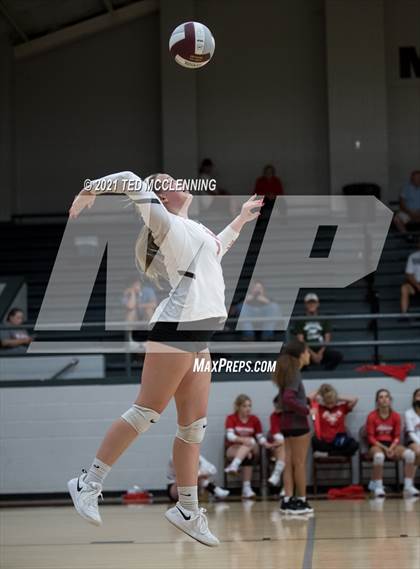 Thumbnail 2 in Atkins @ Perryville photogallery.
