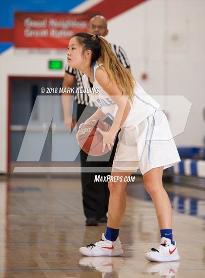 Thumbnail 2 in El Camino @ Hillsdale photogallery.