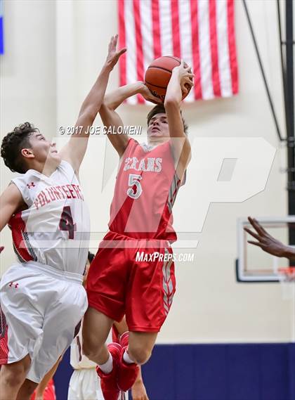 Thumbnail 2 in Ray vs Lee [Robert E.] (SAISD Invitational) photogallery.