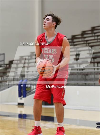 Thumbnail 2 in Ray vs Lee [Robert E.] (SAISD Invitational) photogallery.