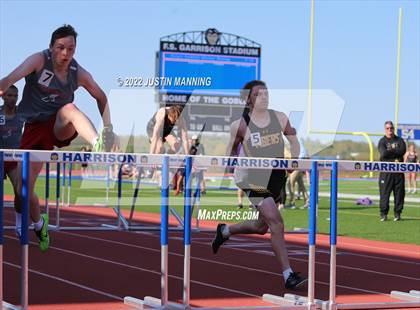 Thumbnail 1 in AAA 4A Regional Track & Field Meet photogallery.