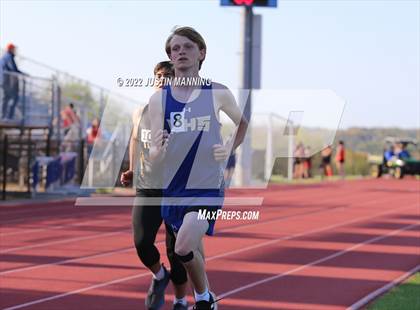 Thumbnail 3 in AAA 4A Regional Track & Field Meet photogallery.