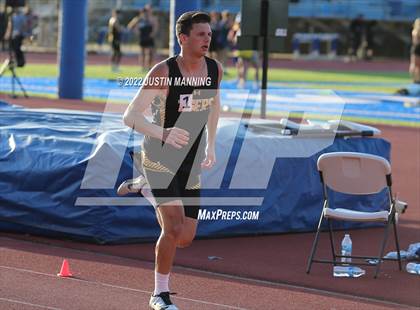 Thumbnail 1 in AAA 4A Regional Track & Field Meet photogallery.