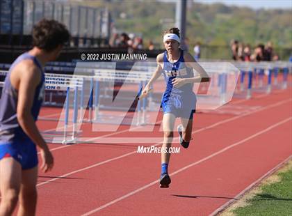 Thumbnail 2 in AAA 4A Regional Track & Field Meet photogallery.