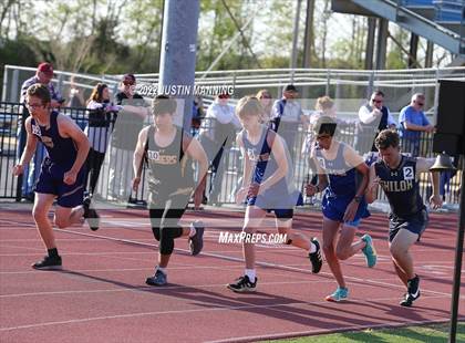 Thumbnail 3 in AAA 4A Regional Track & Field Meet photogallery.