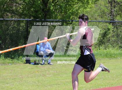 Thumbnail 2 in AAA 4A Regional Track & Field Meet photogallery.