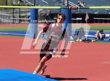 Thumbnail 3 in AAA 4A Regional Track & Field Meet photogallery.