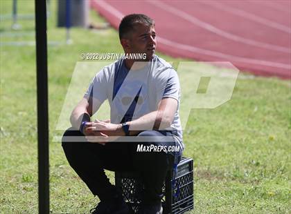 Thumbnail 1 in AAA 4A Regional Track & Field Meet photogallery.