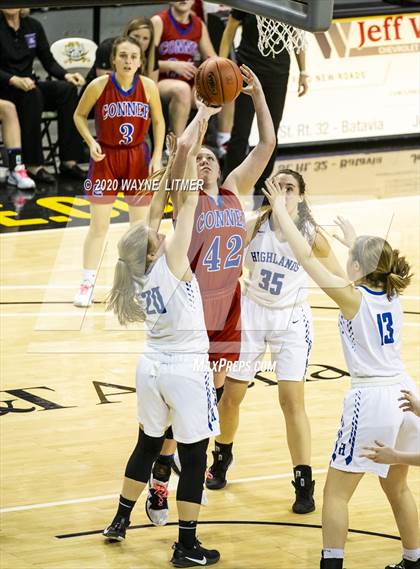 Thumbnail 2 in Conner vs Highlands photogallery.