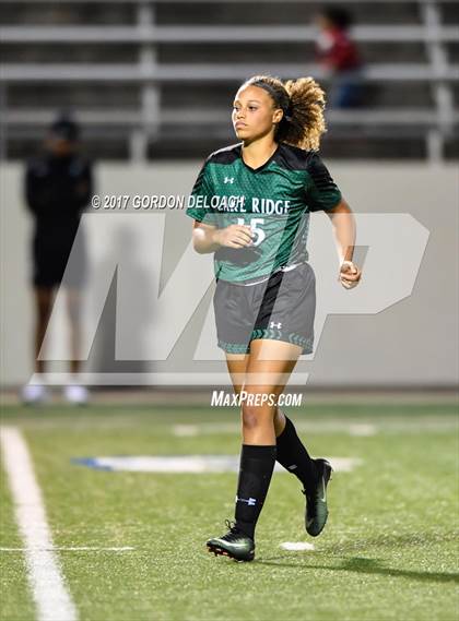 Thumbnail 1 in Red Oak vs. Lake Ridge (UIL 5A Regional Quarterfinal) photogallery.