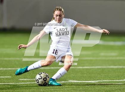 Thumbnail 3 in Red Oak vs. Lake Ridge (UIL 5A Regional Quarterfinal) photogallery.