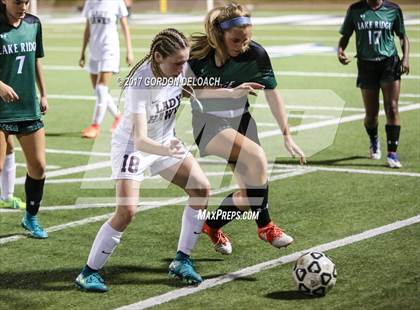 Thumbnail 3 in Red Oak vs. Lake Ridge (UIL 5A Regional Quarterfinal) photogallery.