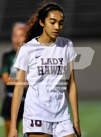 Thumbnail 3 in Red Oak vs. Lake Ridge (UIL 5A Regional Quarterfinal) photogallery.