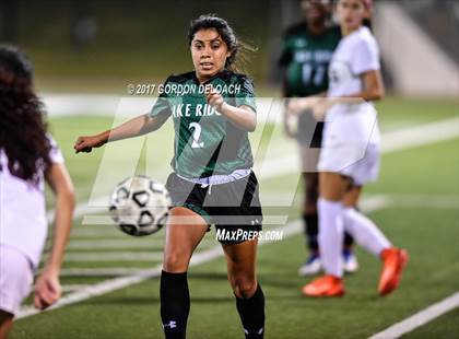 Thumbnail 1 in Red Oak vs. Lake Ridge (UIL 5A Regional Quarterfinal) photogallery.