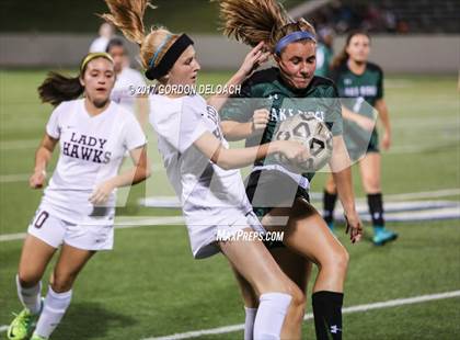 Thumbnail 3 in Red Oak vs. Lake Ridge (UIL 5A Regional Quarterfinal) photogallery.