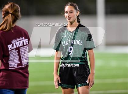 Thumbnail 2 in Red Oak vs. Lake Ridge (UIL 5A Regional Quarterfinal) photogallery.