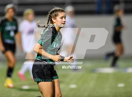Thumbnail 2 in Red Oak vs. Lake Ridge (UIL 5A Regional Quarterfinal) photogallery.