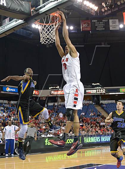 Thumbnail 3 in Grant vs. Antelope (CIF SJS D2 Final) photogallery.