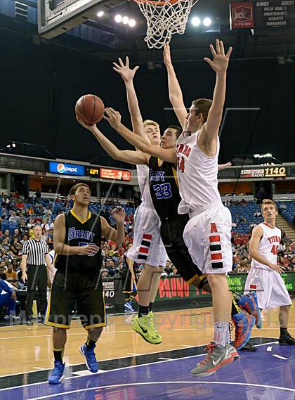 Thumbnail 2 in Grant vs. Antelope (CIF SJS D2 Final) photogallery.