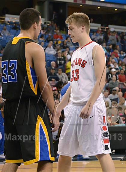 Thumbnail 3 in Grant vs. Antelope (CIF SJS D2 Final) photogallery.