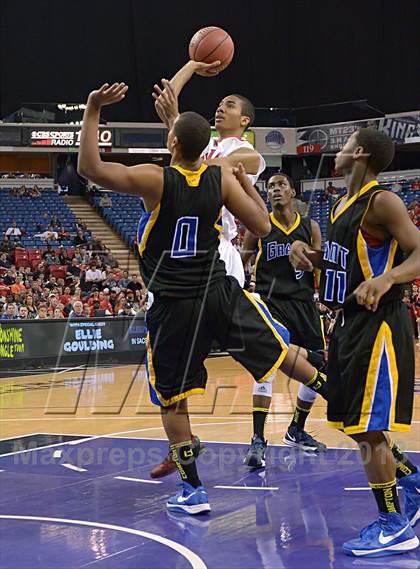 Thumbnail 1 in Grant vs. Antelope (CIF SJS D2 Final) photogallery.