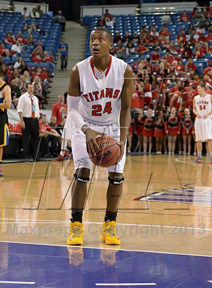 Thumbnail 2 in Grant vs. Antelope (CIF SJS D2 Final) photogallery.