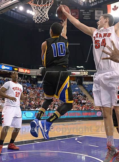 Thumbnail 3 in Grant vs. Antelope (CIF SJS D2 Final) photogallery.