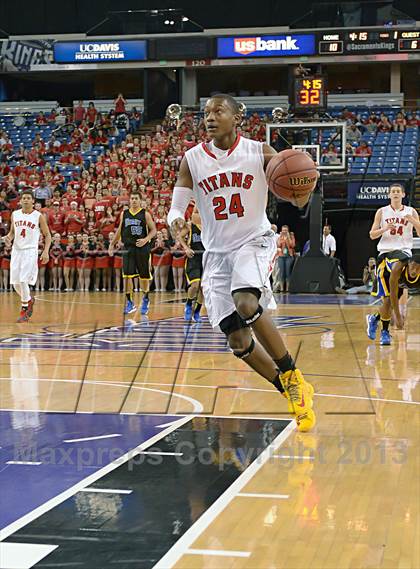 Thumbnail 3 in Grant vs. Antelope (CIF SJS D2 Final) photogallery.