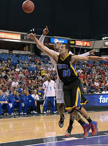 Thumbnail 3 in Grant vs. Antelope (CIF SJS D2 Final) photogallery.