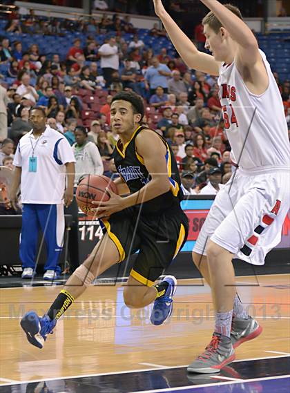 Thumbnail 2 in Grant vs. Antelope (CIF SJS D2 Final) photogallery.
