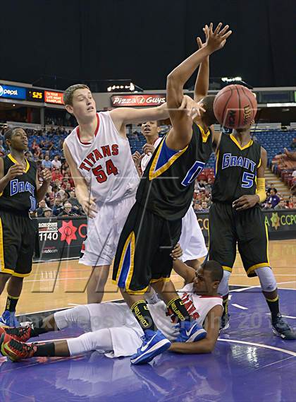 Thumbnail 1 in Grant vs. Antelope (CIF SJS D2 Final) photogallery.