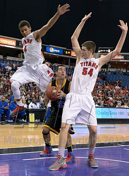 Thumbnail 3 in Grant vs. Antelope (CIF SJS D2 Final) photogallery.