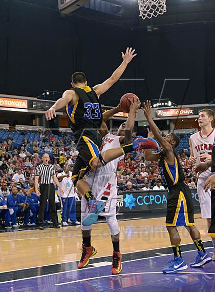 Thumbnail 2 in Grant vs. Antelope (CIF SJS D2 Final) photogallery.