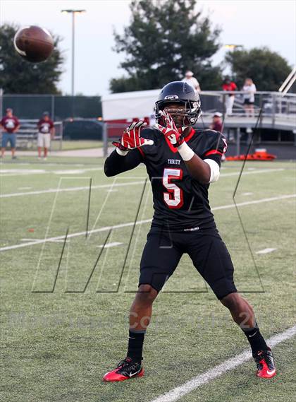 Thumbnail 3 in Jenks vs. Trinity photogallery.