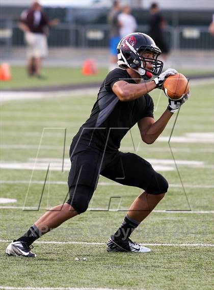 Thumbnail 1 in Jenks vs. Trinity photogallery.