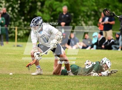 Thumbnail 2 in Guilford @ East Catholic (CIAC Class M 1st Round) photogallery.