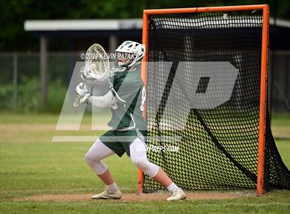 Thumbnail 3 in Guilford @ East Catholic (CIAC Class M 1st Round) photogallery.