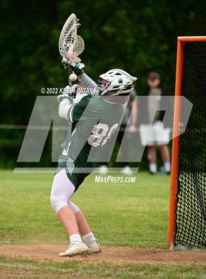 Thumbnail 3 in Guilford @ East Catholic (CIAC Class M 1st Round) photogallery.