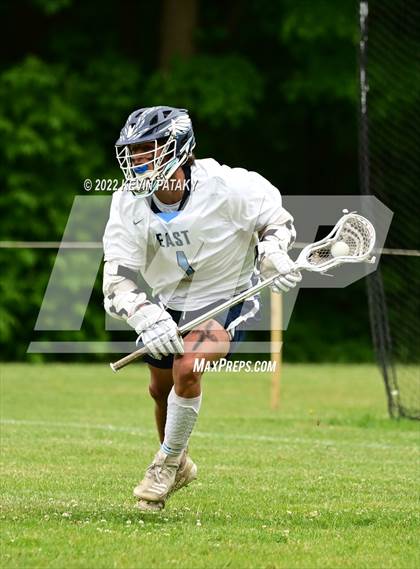 Thumbnail 3 in Guilford @ East Catholic (CIAC Class M 1st Round) photogallery.