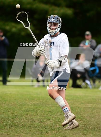 Thumbnail 1 in Guilford @ East Catholic (CIAC Class M 1st Round) photogallery.