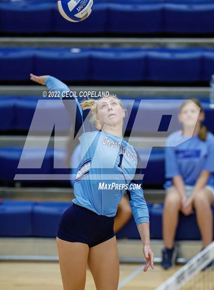 Thumbnail 1 in Sequoyah @ Pope photogallery.
