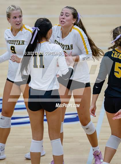 Thumbnail 1 in Sequoyah @ Pope photogallery.